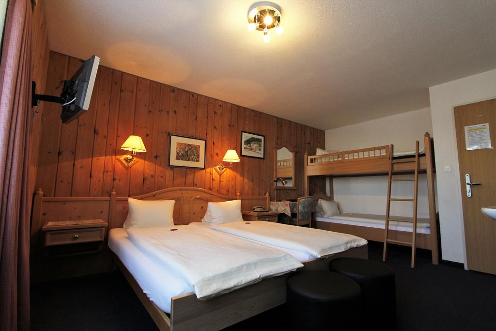 Hotel Restaurant Hemmi Churwalden Zimmer foto